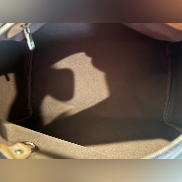 ⭐️ Authentic Louis Vuitton Speedy 35 in Monogram ⭐️ - Picture 7 of 11